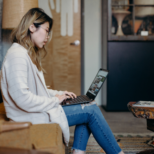 Photo: Woman on computer